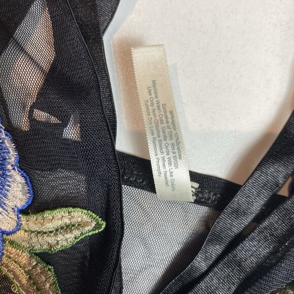 Charlotte Russe Bralette Black Blue Rose Wireless Pullover Strappy Back 1X - Picture 4 of 5